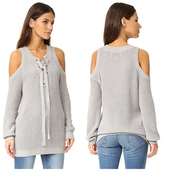 ✨New J.O.A. Grey Cold Shoulder Lace Up Sweater - Picture 2 of 6